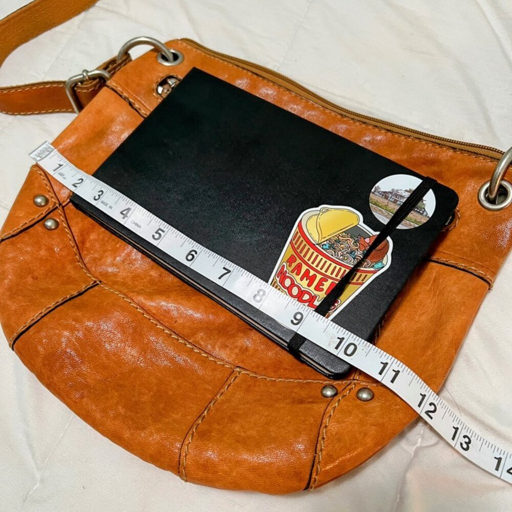 Fossil Vintage Leather Crossbody Bag - Picture 11 of 16